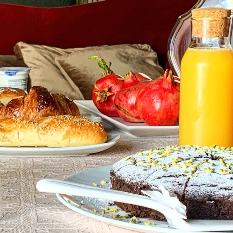 B&B Mugnos Charme Living Licodia Eubea Buitenkant foto