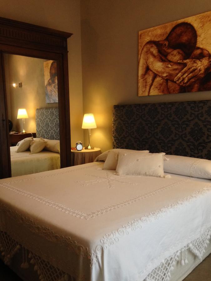 B&B Mugnos Charme Living Licodia Eubea Buitenkant foto